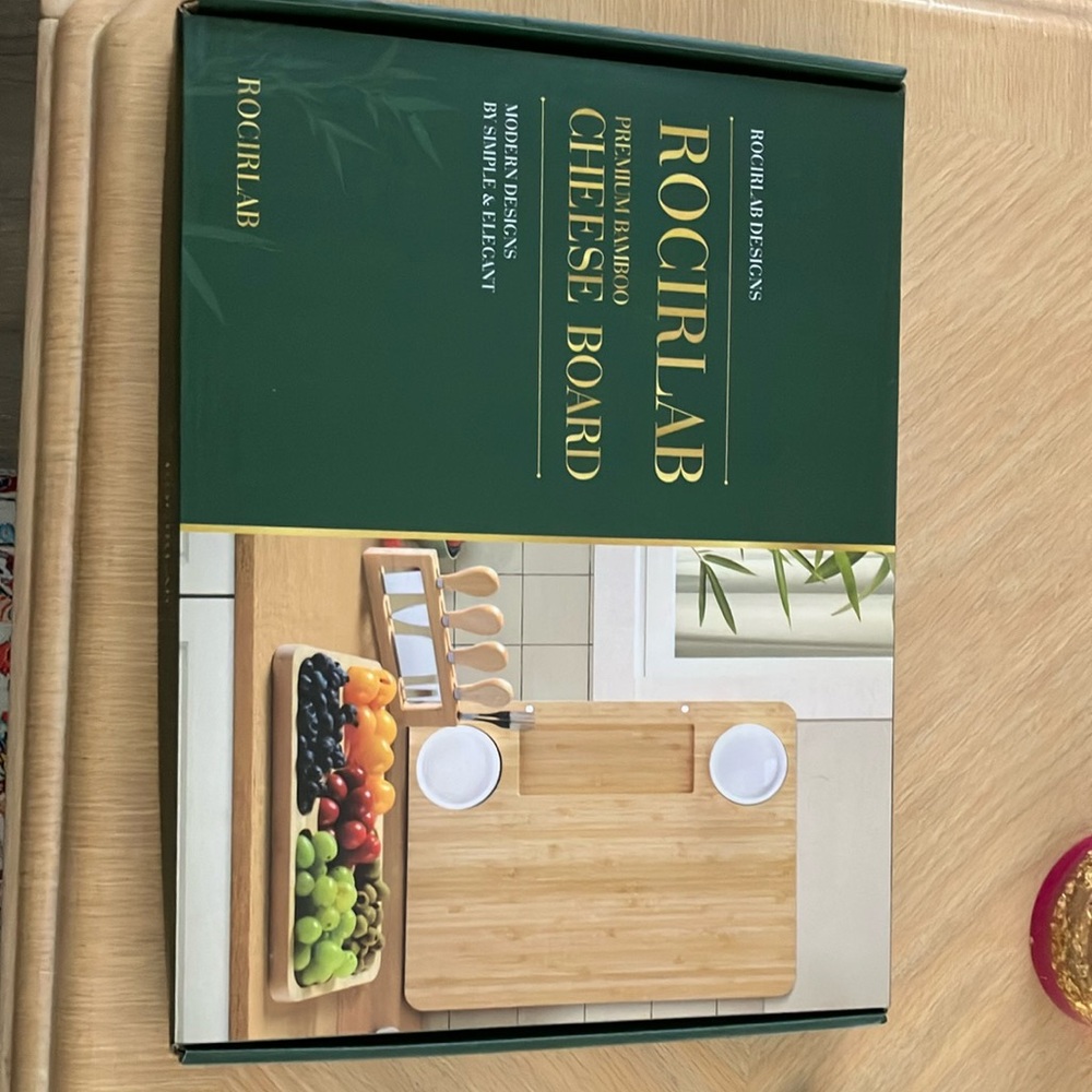 Premium Bamboo Cheese Board - Natural
